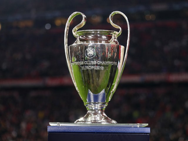 Vista general del trofeu de la Champions abans del partit del 19 d'abril de 2023