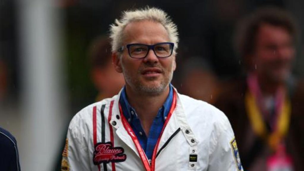 Wec, Jacques Villeneuve respon: "Descarregat de les 24 hores sense comunicacions d'equip"