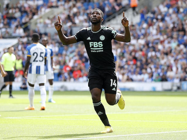 Kelechi Iheanacho del Leicester City celebra el seu primer gol el 4 de setembre de 2022