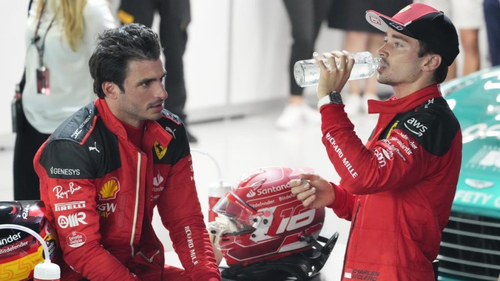 F1 GP Singapur, va intervenir Sainz Leclerc