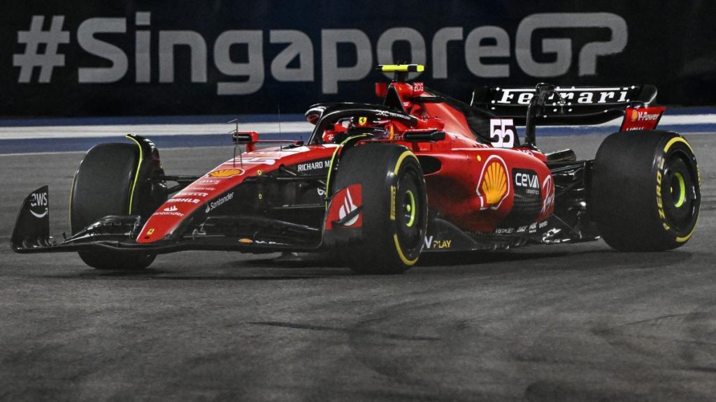 F1, Sainz i la primera victòria a l'estil "Smooth Operator": la tàctica de Ferrari a Singapur