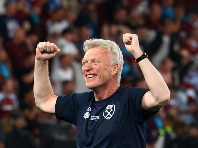 L'entrenador del West Ham United, David Moyes, celebra després de guanyar l'Europa Conference League el 7 de juny de 2023