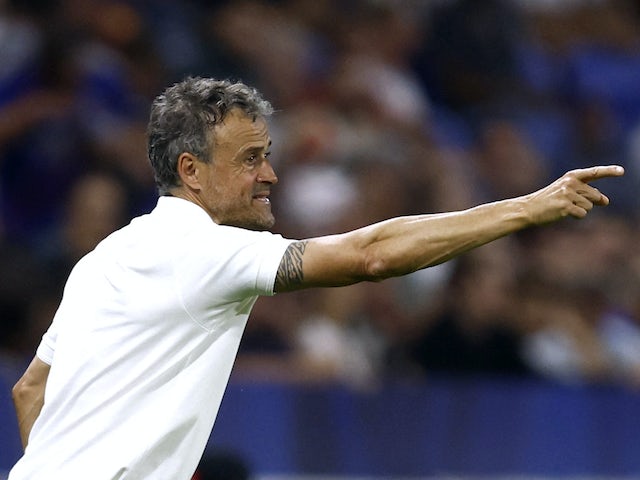 L'entrenador del Paris Saint-Germain (PSG), Luis Enrique, reacciona el 3 de setembre de 2023