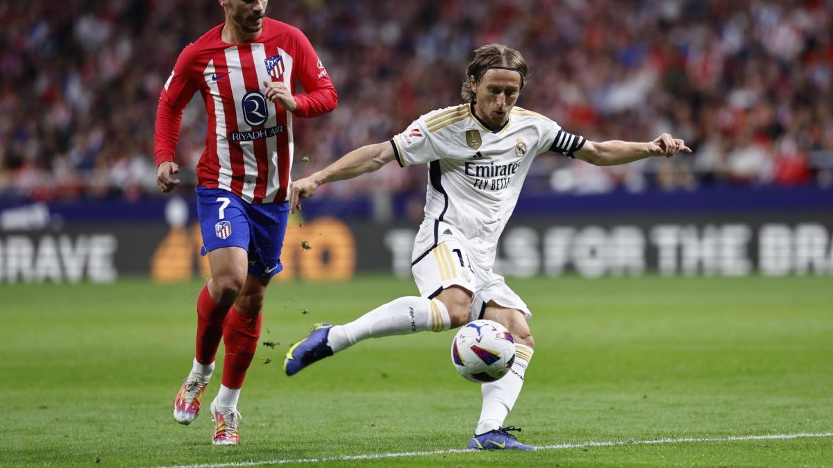 Modric no juga al Reial Madrid.  Ancelotti: "Fantàstica relació amb ell"