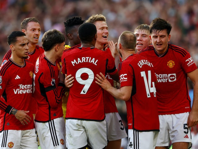 Scott McTominay del Manchester United celebra el seu gol contra el Brentford el 7 d'octubre de 2023