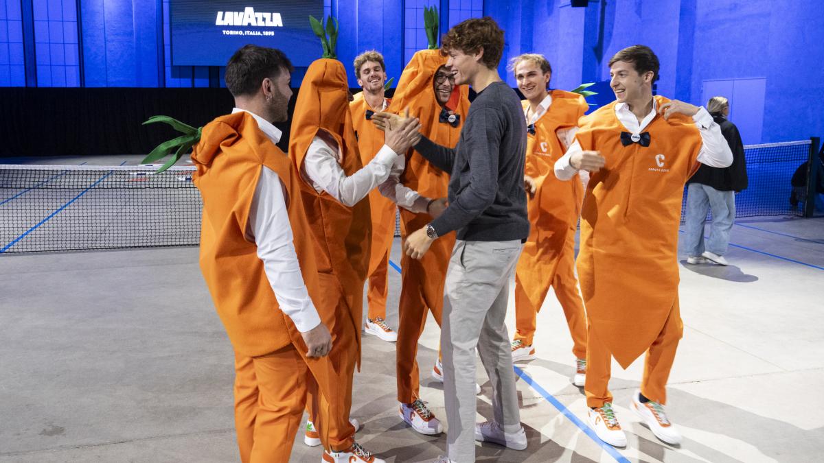 Sinner-Djokovic a les Finals de l'ATP, l'atractiu del nen pastanaga: "Porteu alguna cosa taronja"