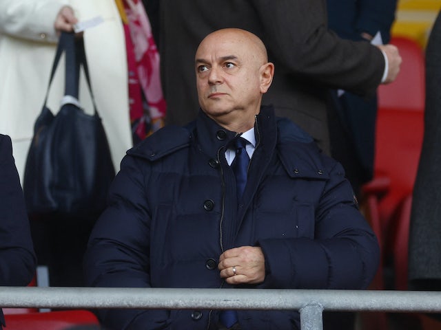 El president del Tottenham Hotspur, Daniel Levy, és fotografiat abans del partit del 18 de març de 2023