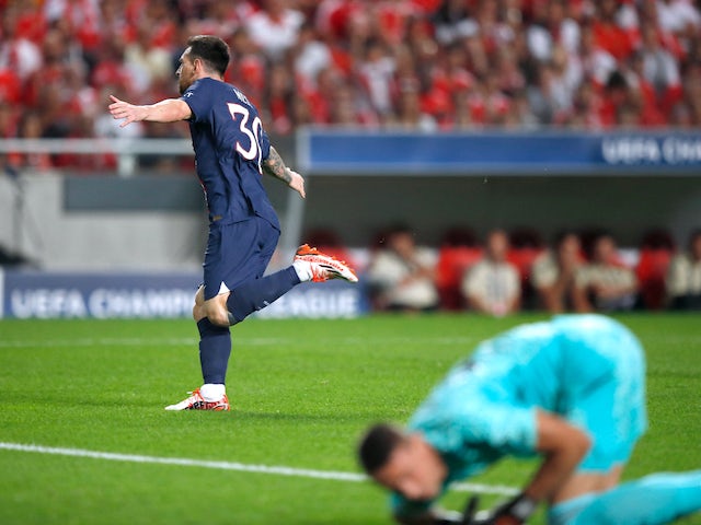Lionel Messi celebra el gol del Paris Saint-Germain contra el Benfica el 5 d'octubre de 2022