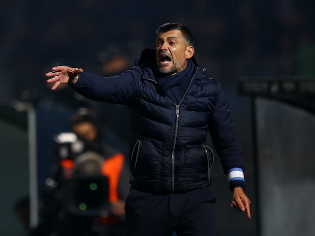 L'entrenador del Porto, Sergio Conceicao, reacciona el 2 de desembre de 2023