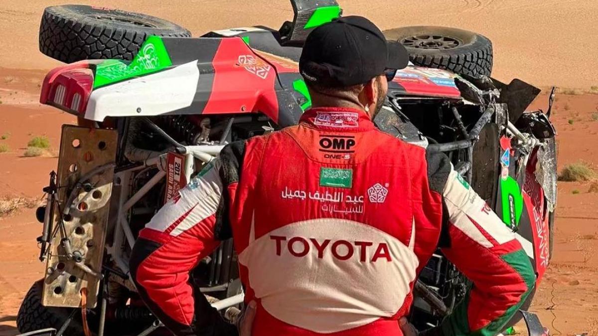 Cotxe Dakar: el líder Al-Rajhi bolca a la sisena etapa i és baixa