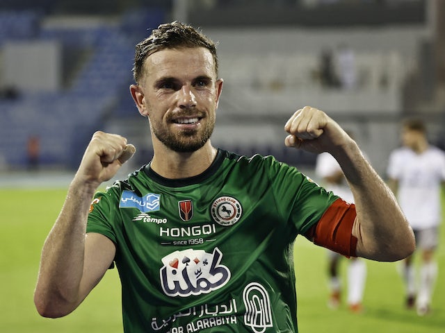 Jordan Henderson d'Al Ettifaq celebra després del partit del 21 de setembre de 2023