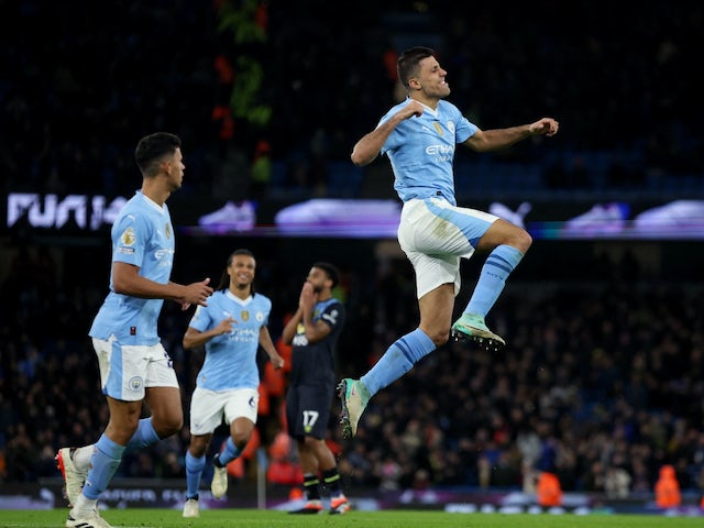 Rodri del Manchester City celebra el seu tercer gol el 31 de gener de 2024