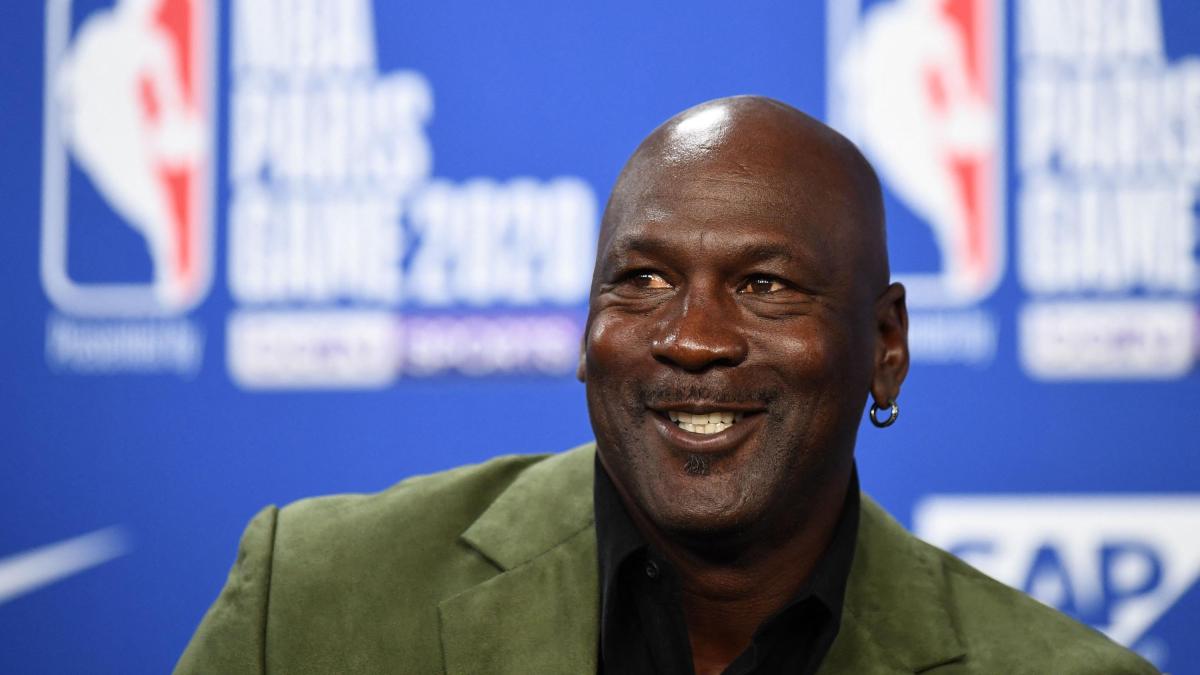 La subhasta de Michael Jordan registra 6 sabates venudes per 8 milions de dòlars