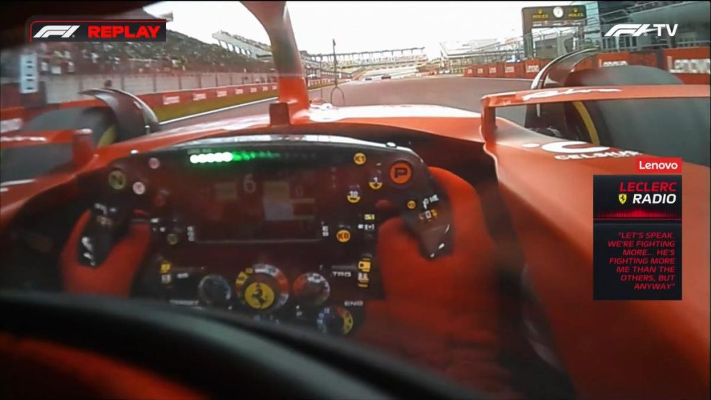 Ferrari, l'equip de ràdio de Leclerc en flames: "Sainz lluita més amb mi que contra els altres"