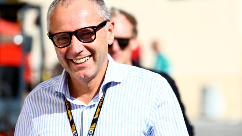 Domenicali: "Hamilton 100% ple per a Ferrari"