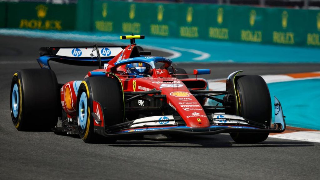 F1 Sainz penalitzat: a Miami passa del 4t al 5è lloc