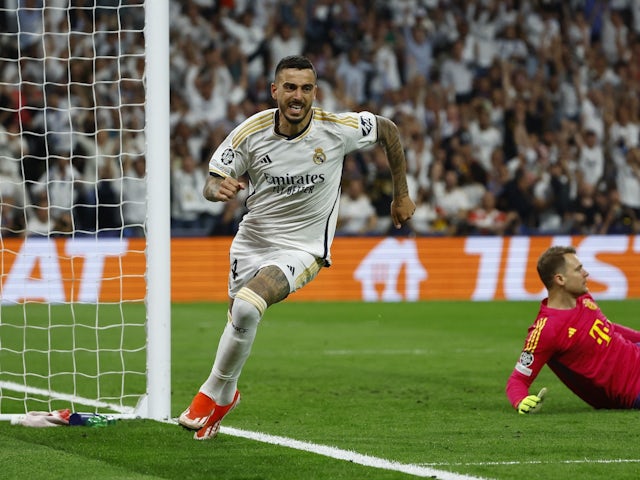 Joselu del Reial Madrid celebra el seu primer gol el 8 de maig de 2024