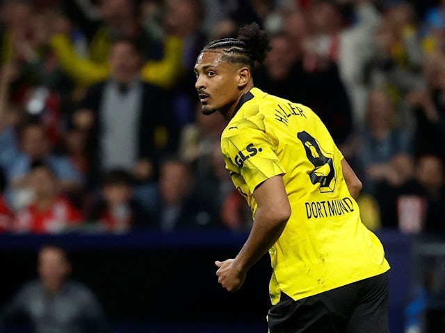Sebastien Haller del Borussia Dortmund celebra el seu primer gol el 10 d'abril de 2024