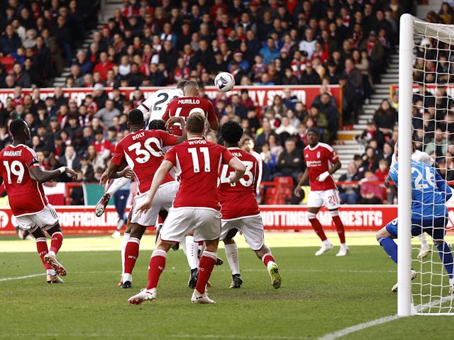 Josko Gvardiol del Manchester City marca contra Nottingham Forest el 28 d'abril de 2024