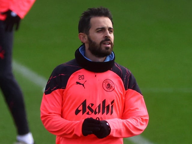 Bernardo Silva del Manchester City durant l'entrenament el 12 de febrer de 2024